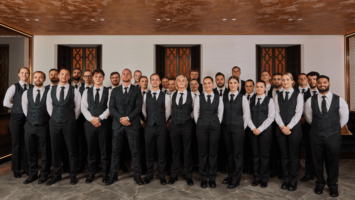 Restaurant Waiter/Waitress