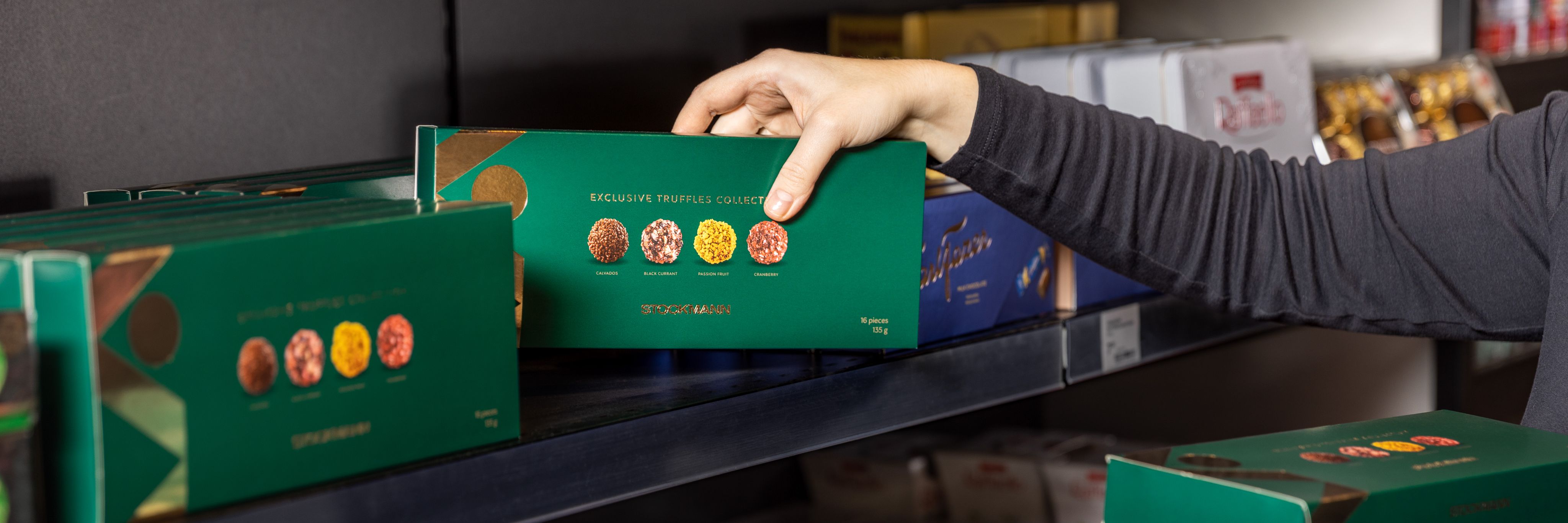 E-tellimuste komplekteerija / kaubapaigutaja