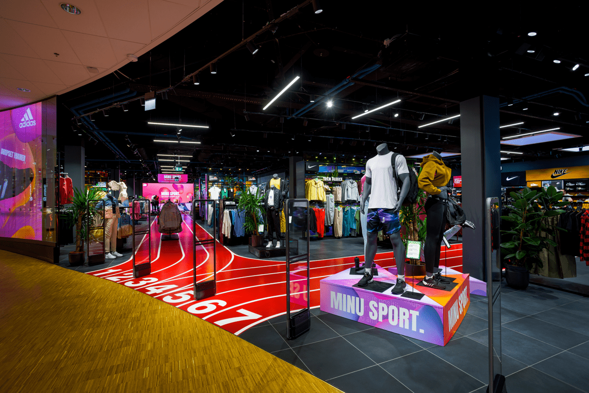 Sportland Viru klienditeenindaja