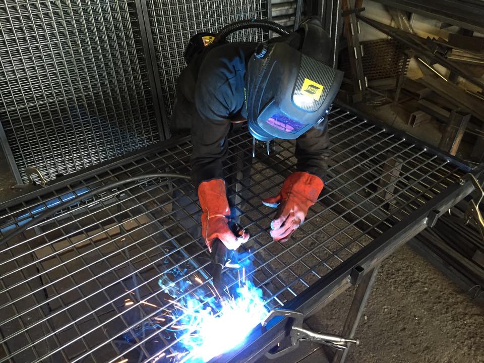 Koostelukksepp, metallitööd 