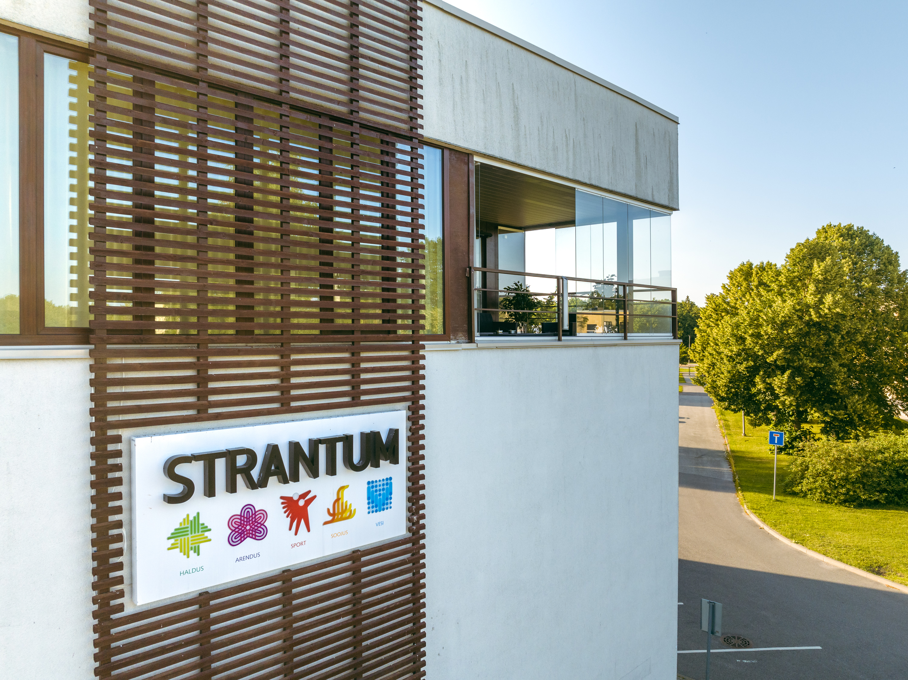 Puhastusteenindaja (päevakoristaja Muraste koolis)